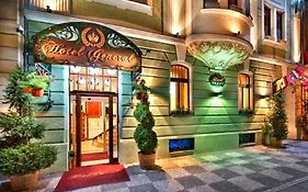 General Boutique Hotel & Wellness